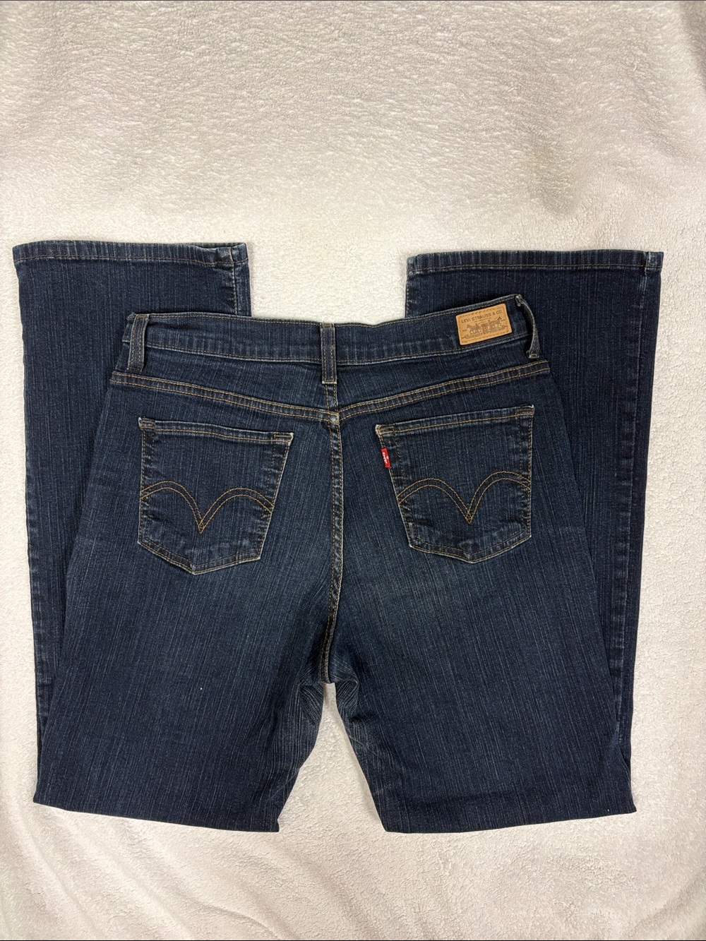 Levi's perfectly slimming boot cut 512 dark wash jeans size 12 women’s
